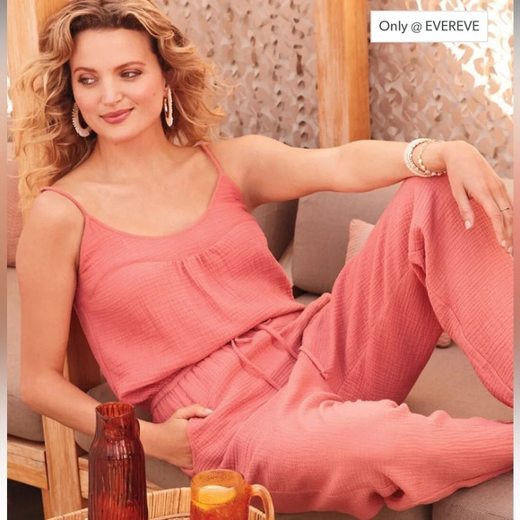 Evereve Gemma Gauze Jogger Jumpsuit - Picture 2 of 12